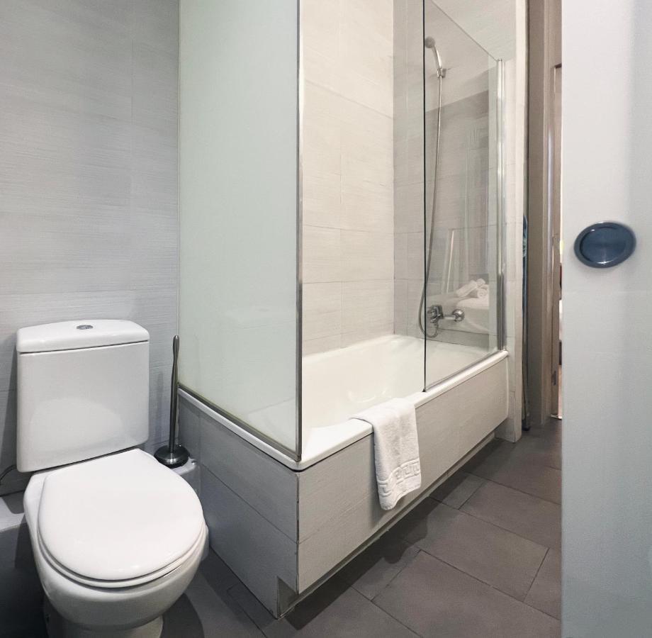 Plaza Catalunya IX Apartment برشلونة المظهر الخارجي الصورة